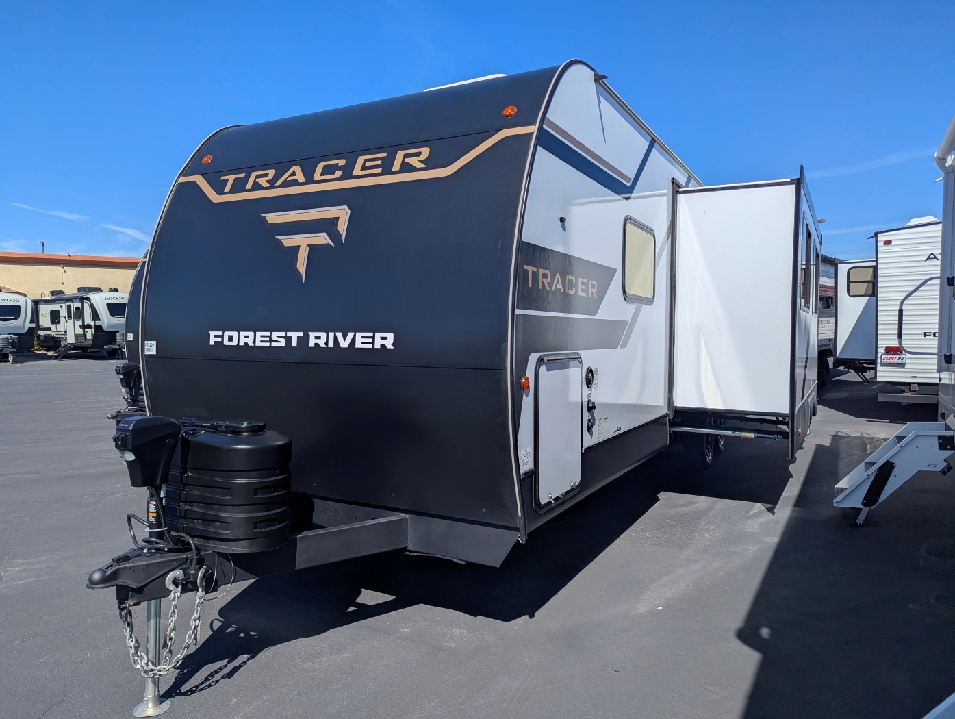 2026 Prime Time Tracer 275BH - Image 3