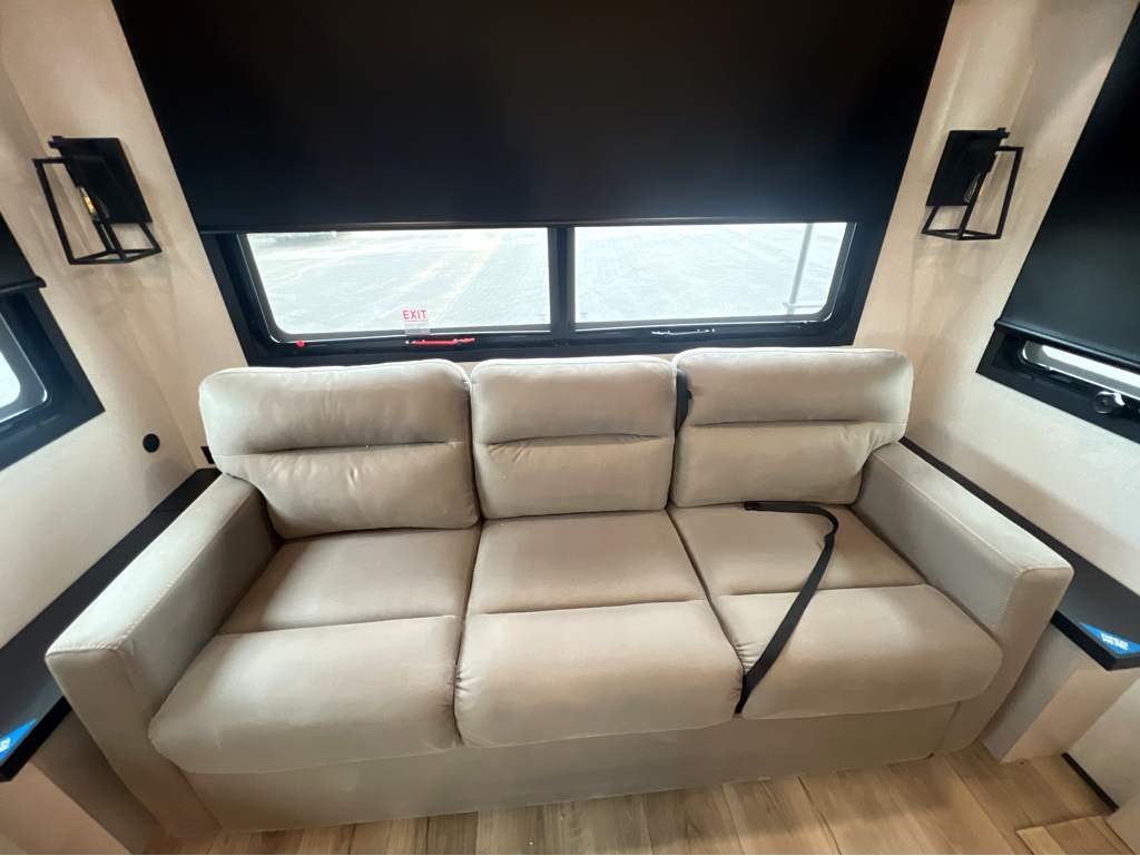 2026 JAYCO NORTH POINT 310RLTS - Image 17