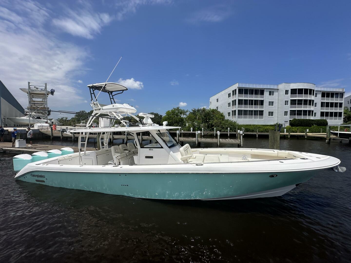 2017 Everglades - Image 1