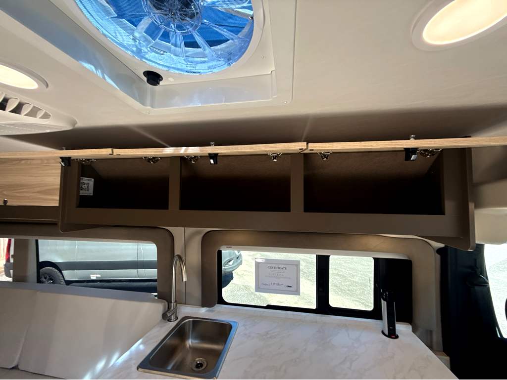 2027 ENTEGRA COACH ETHOS 20T - Image 15