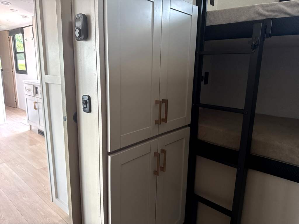 2027 JAYCO JAY FEATHER 29QBH - Image 20