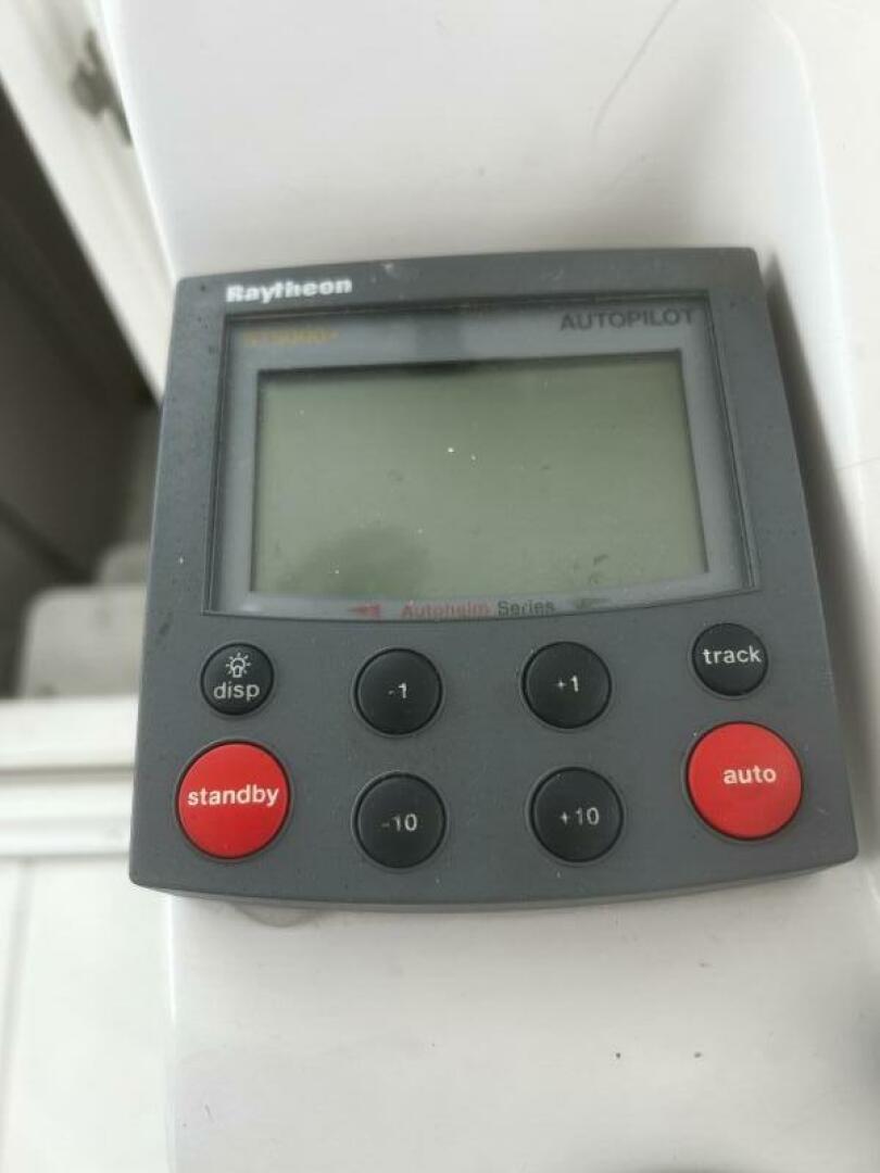 2000 Wellcraft Coastal - Image 17