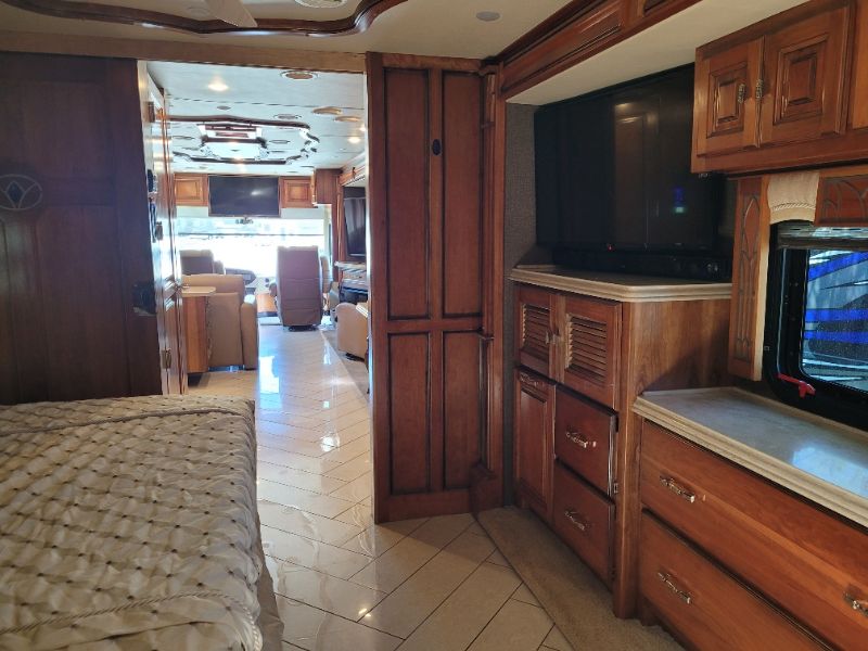 2016 Tiffin Allegro Bus 45 OP - Image 27