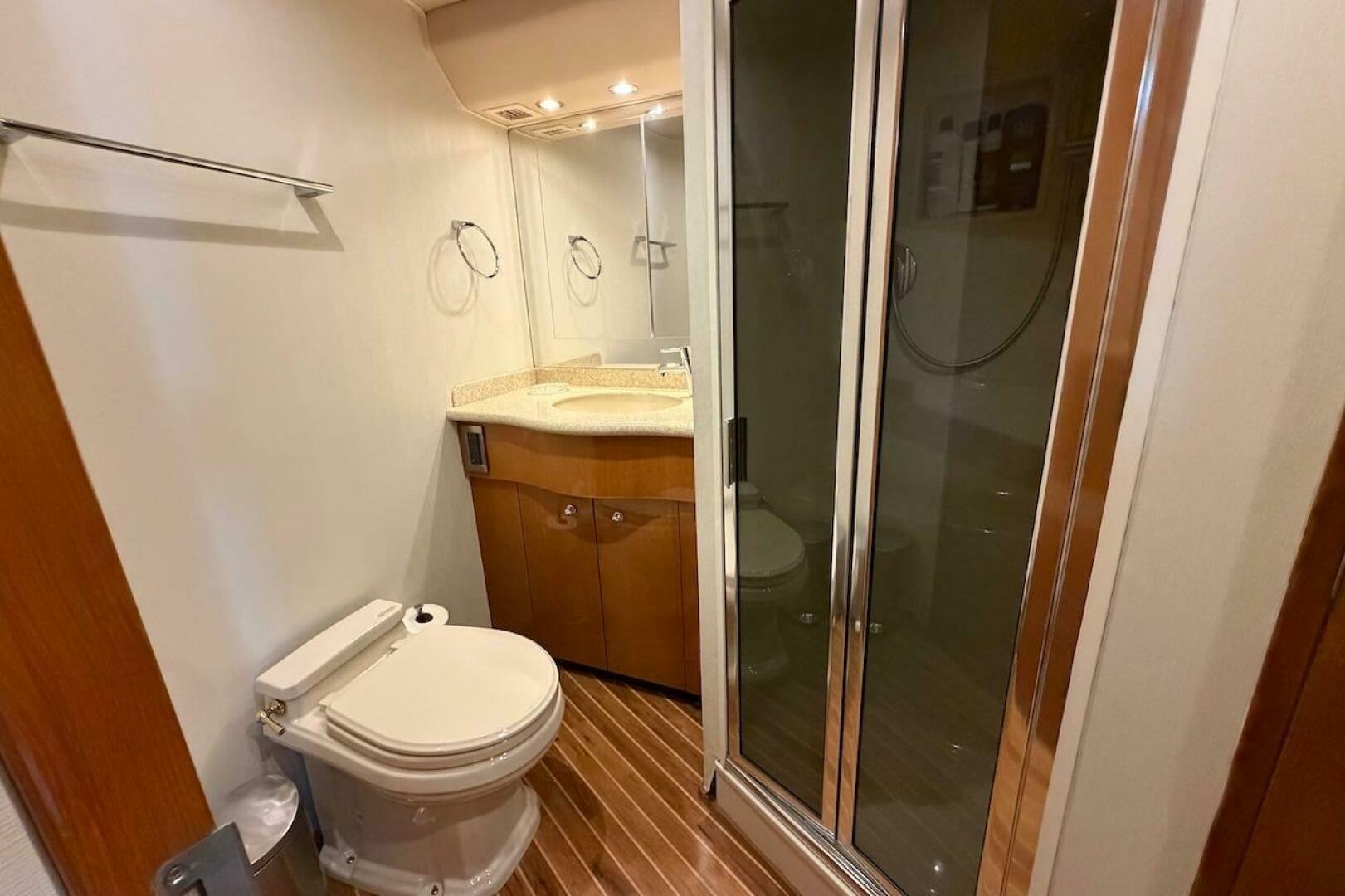 2004 Viking 56 Convertible - Image 29