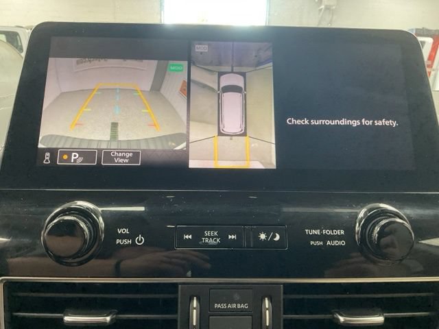 2022 Nissan Armada Utility 4D Platinum AWD - Image 22