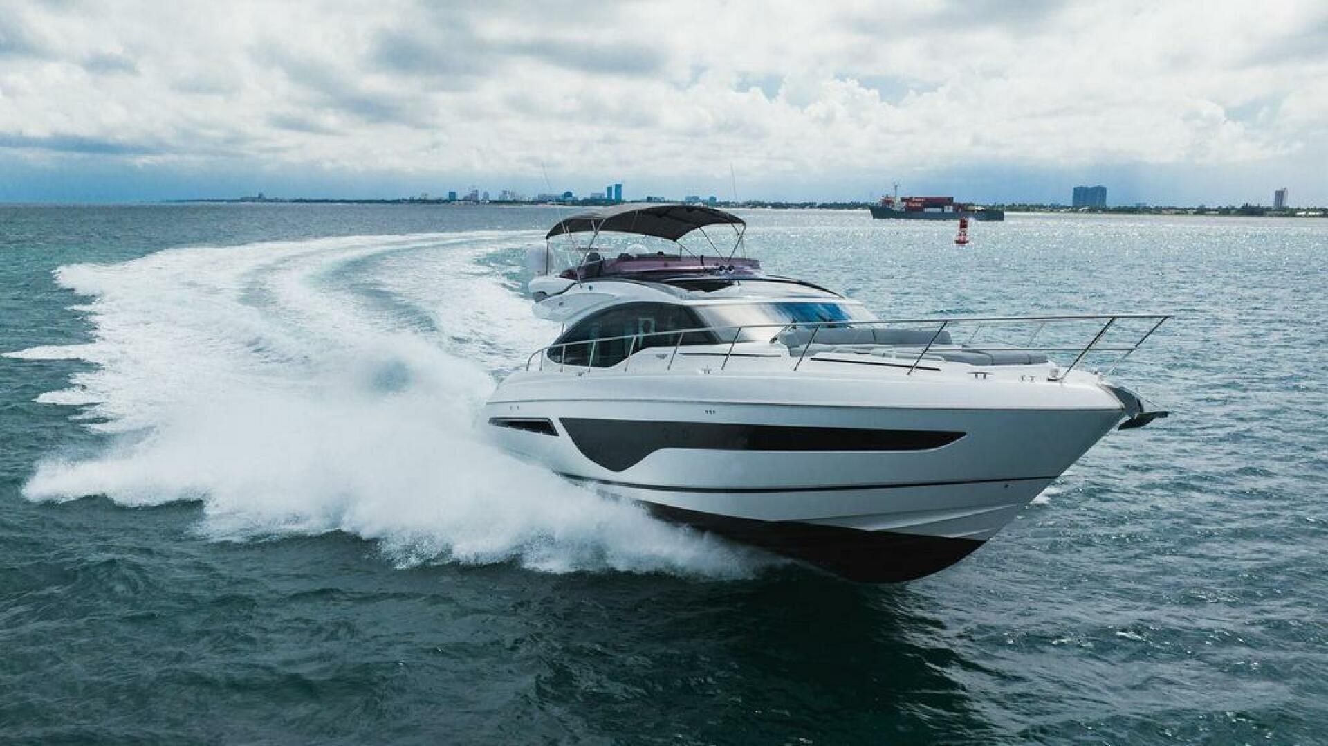 2022 Princess S66 - Image 6