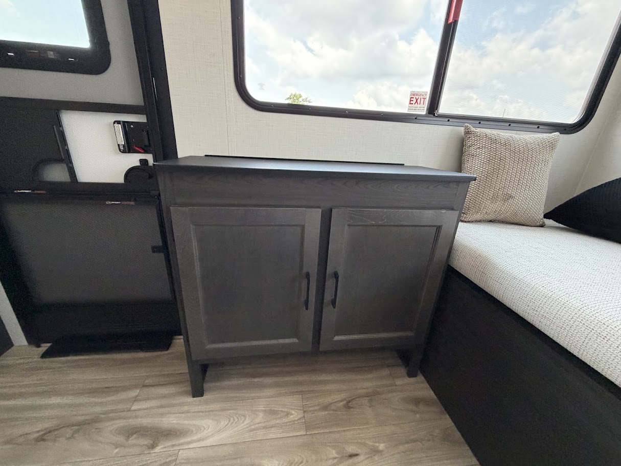 2027 VENTURE RV STRATUS 262VFK - Image 44