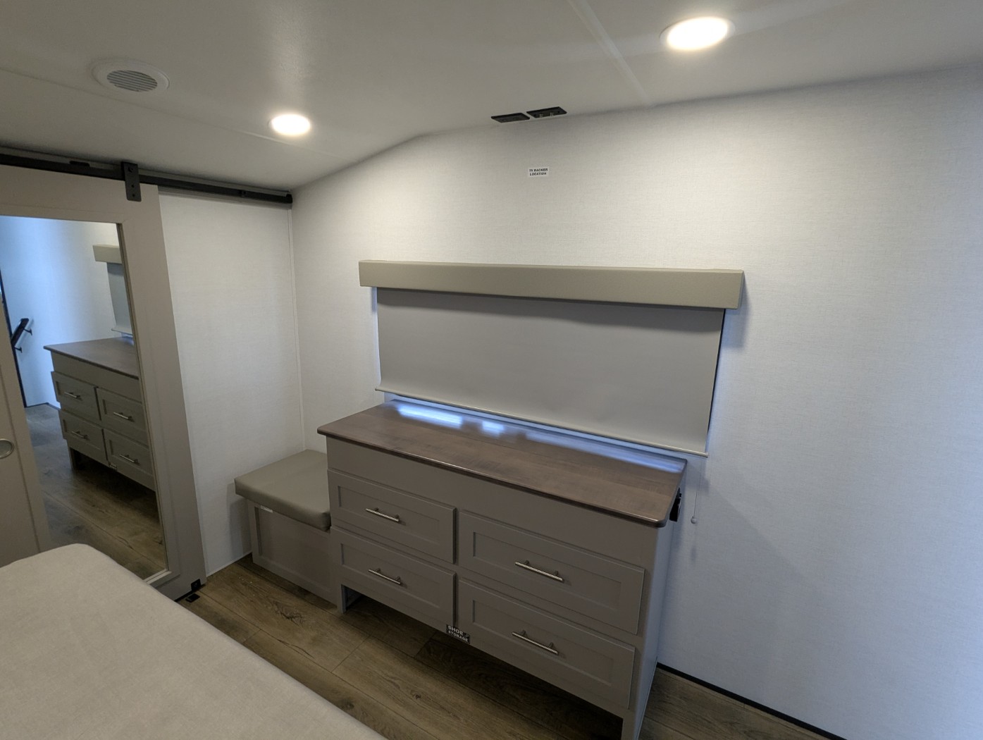 2026 Alliance RV Avenue 32RLS - Image 10