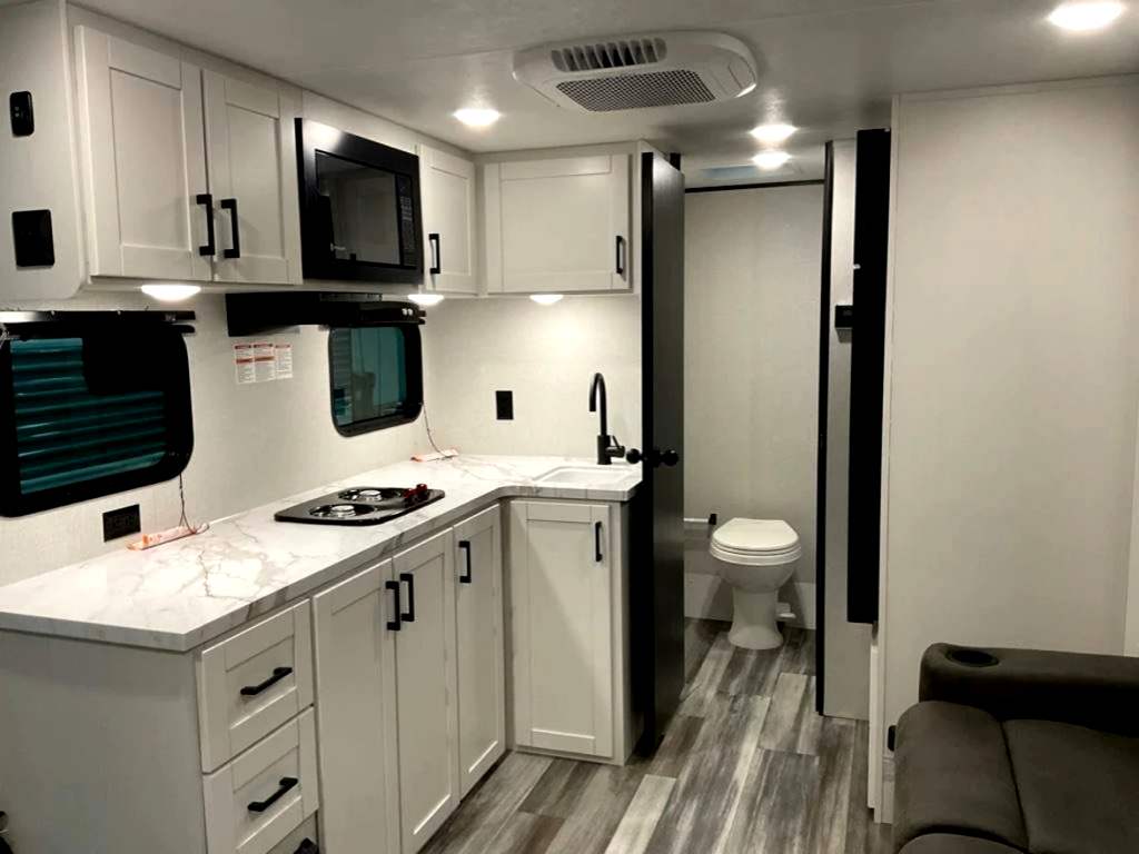2026 JAYCO Jay Flight 180 LK - Image 8