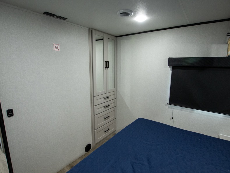 2026 Jayco Jay Feather 27MK - Image 23