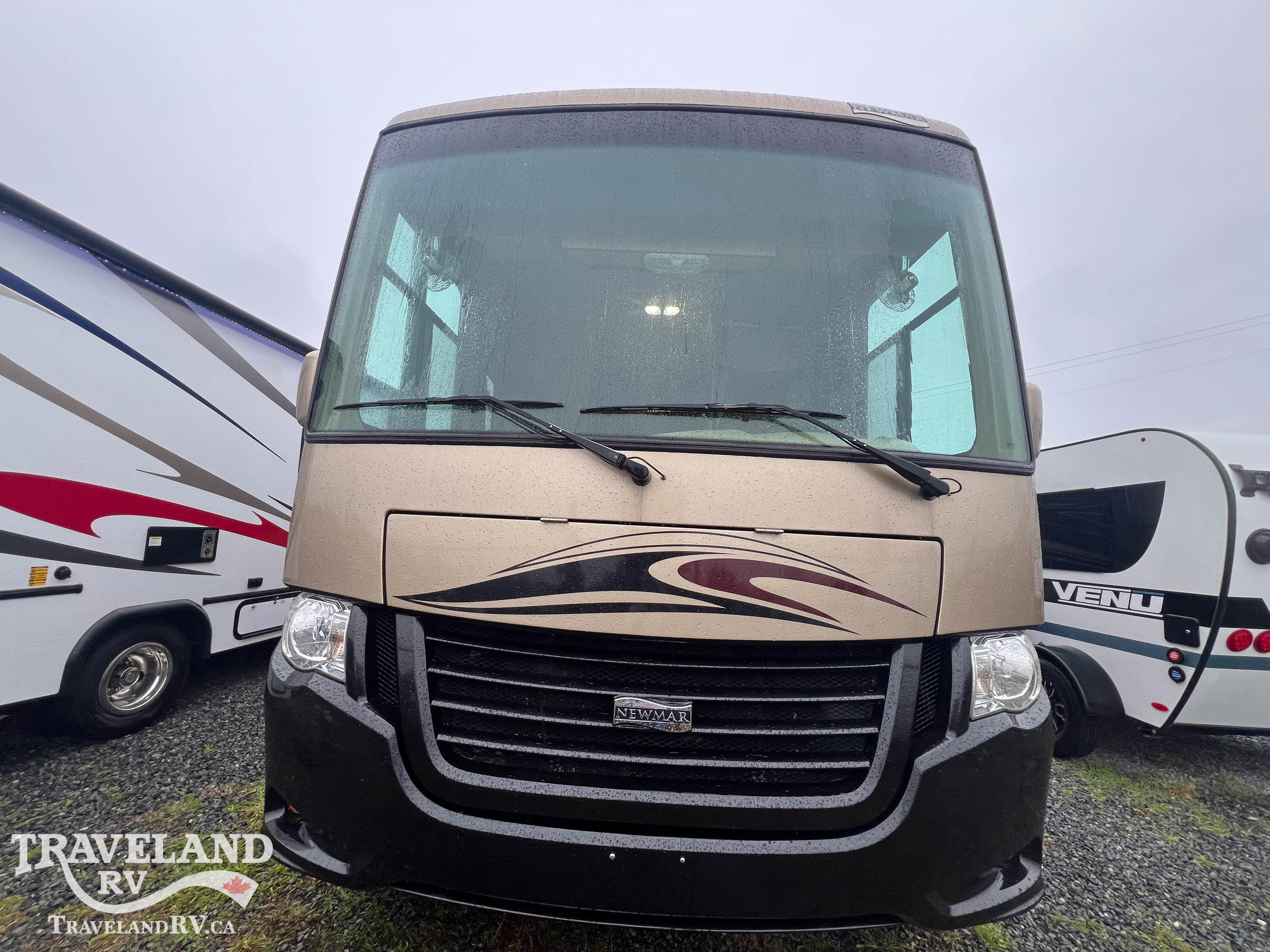 2016 Newmar Bay Star Sport 2702 - Image 3