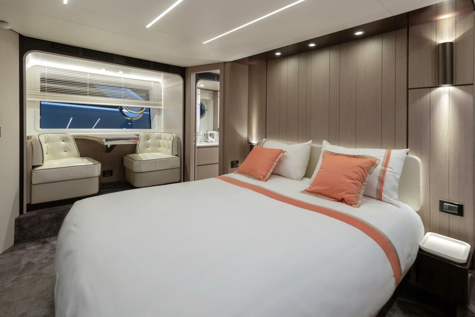 2020 Azimut 72 Flybridge - Image 38