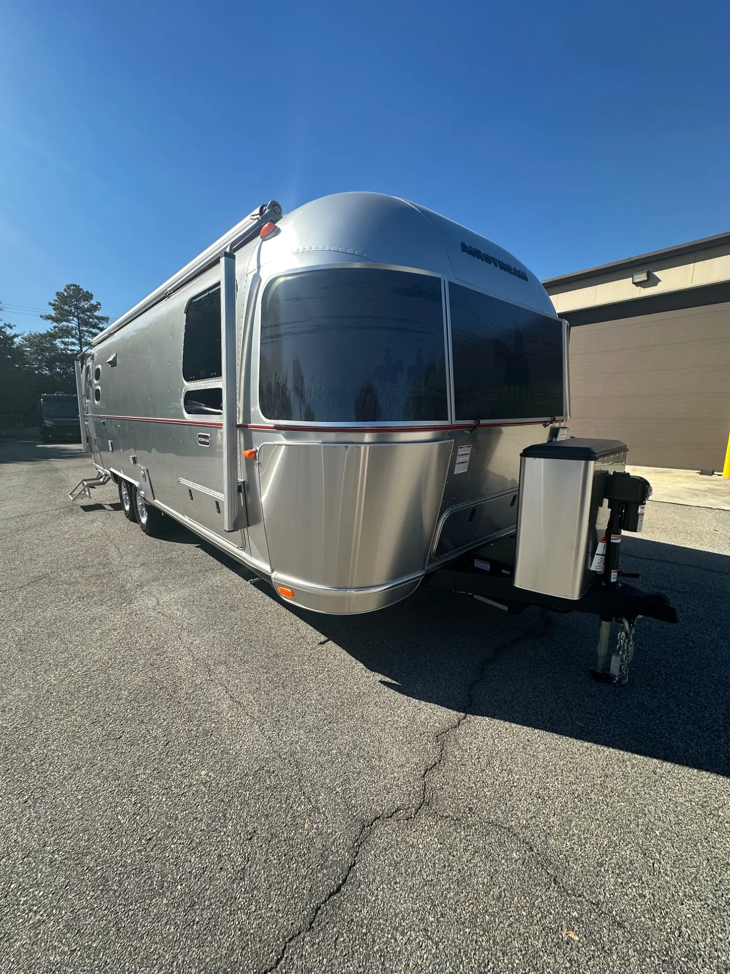 2027 Airstream Stetson 6666 SE 27FBT - Image 1
