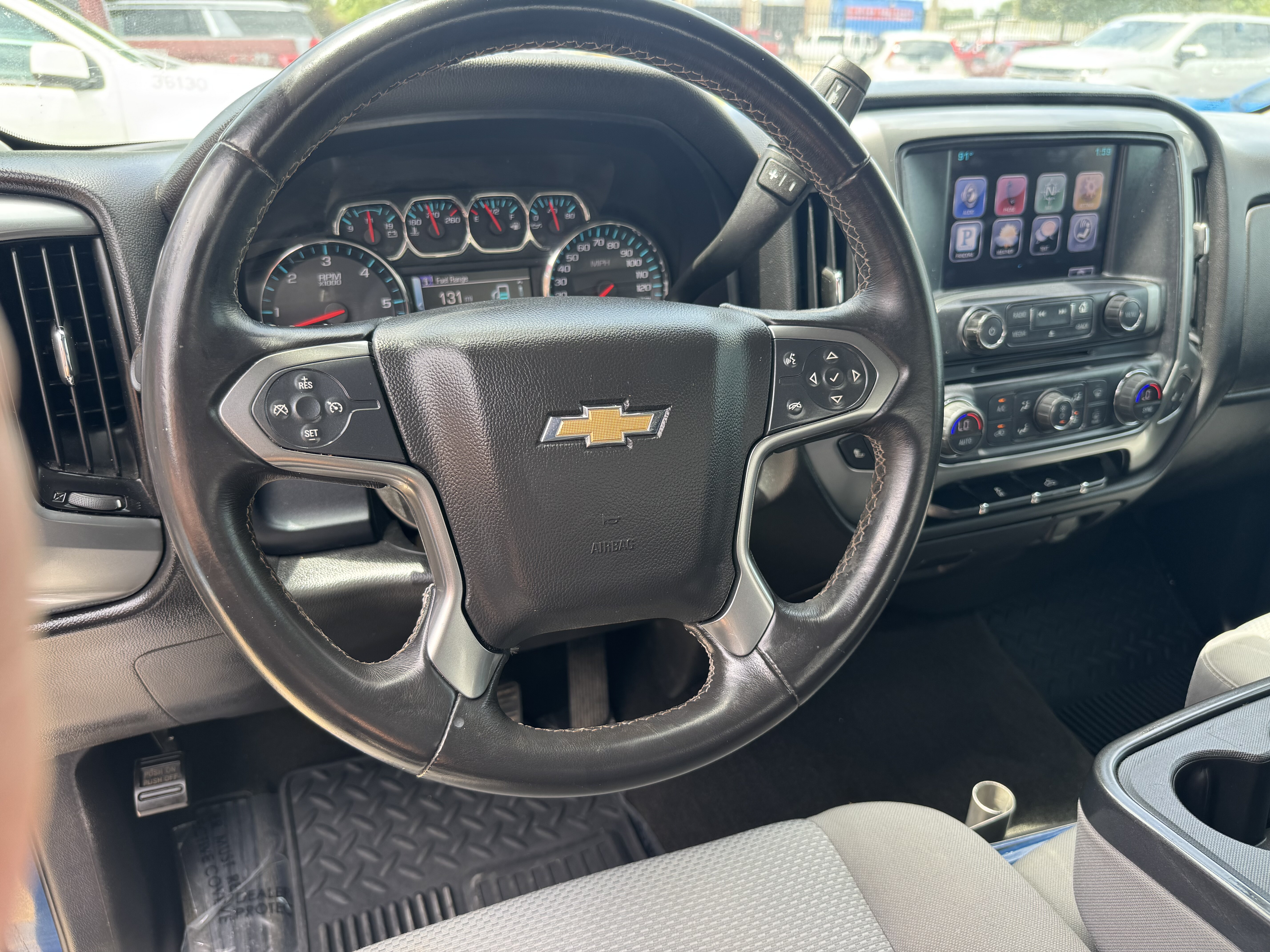 2015 Chevrolet Silverado 1500-V8 Extended Cab LT 2WD - Image 23
