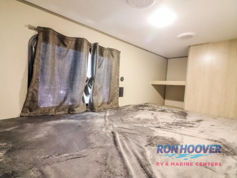 2026 COACHMEN 333DORM - Image 20