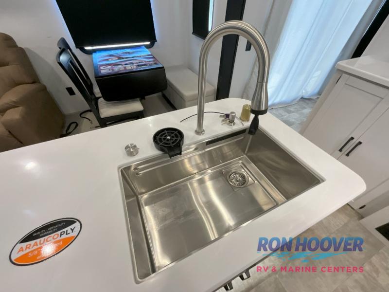 2026 PALOMINO 402LFT - Image 24