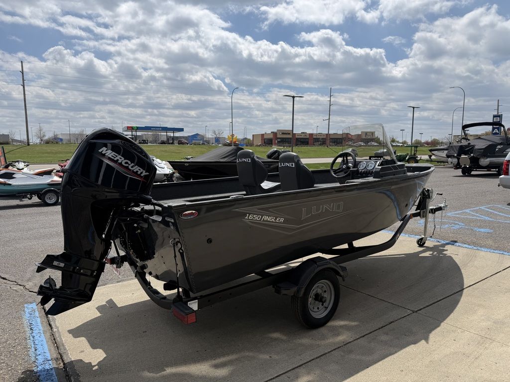 2026 Lund 1650 Angler SS - Image 6