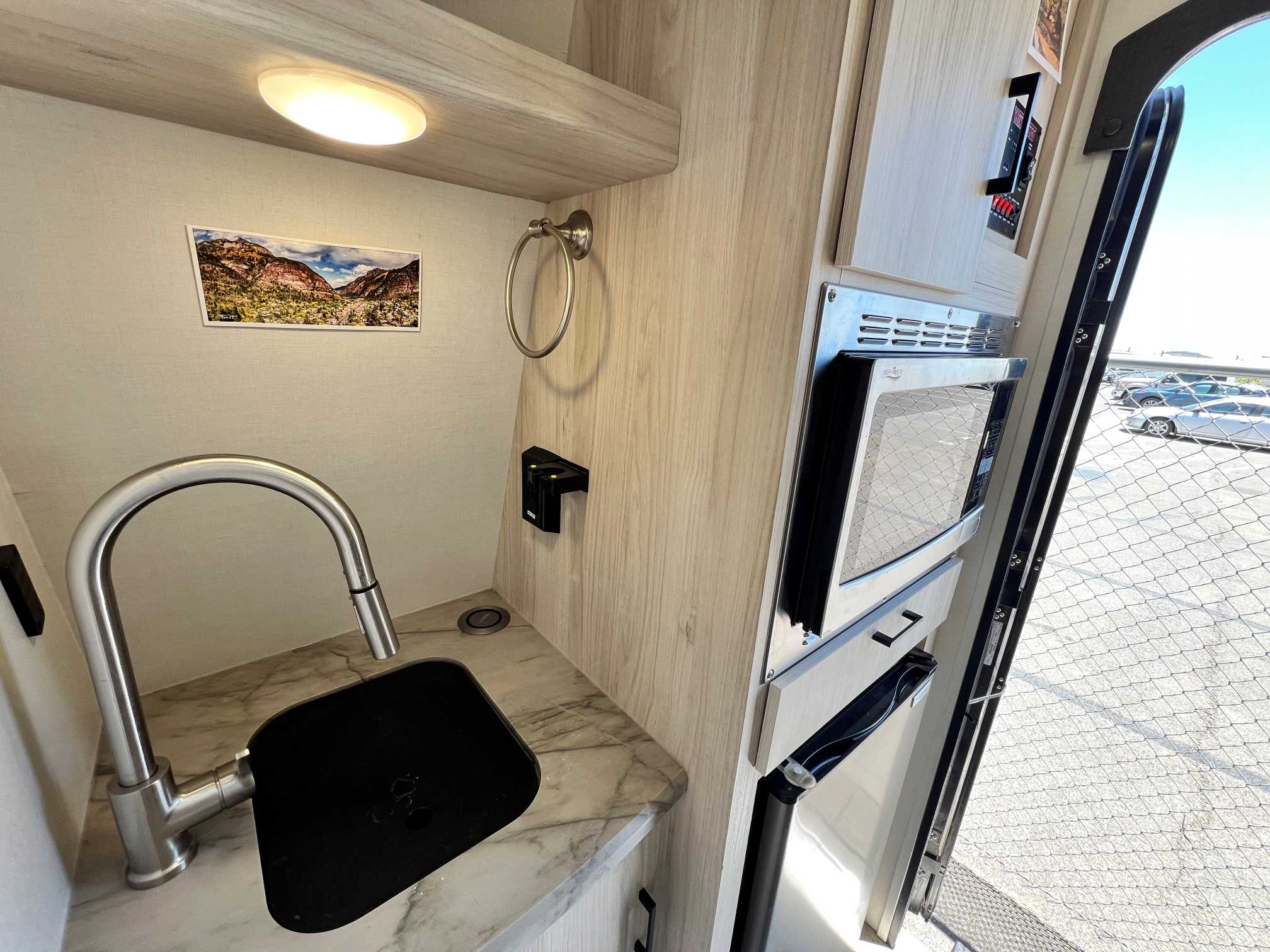 2023 Winnebago Hike 100 1316TB - Image 17