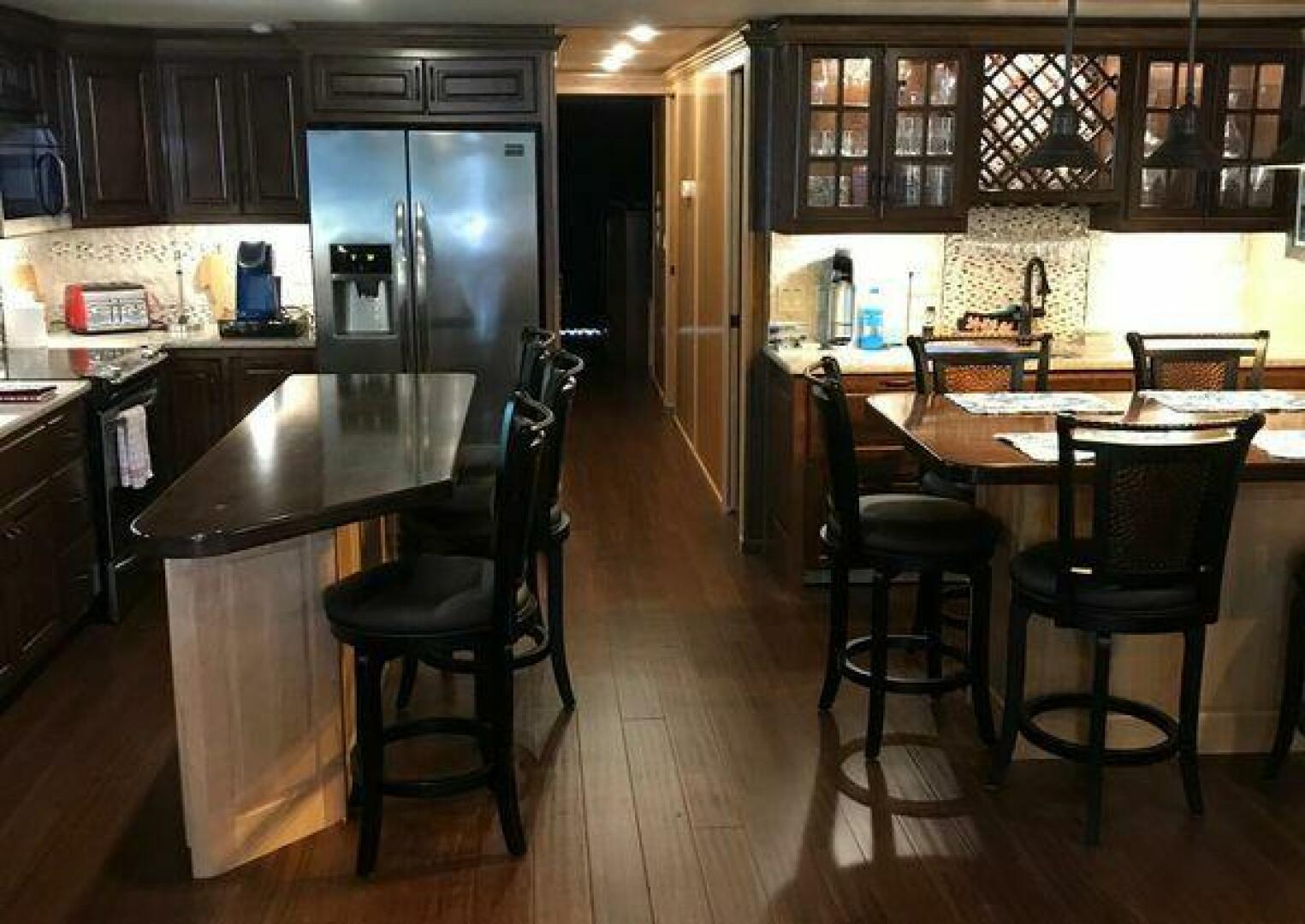 2017 Sumerset Houseboat - Image 113