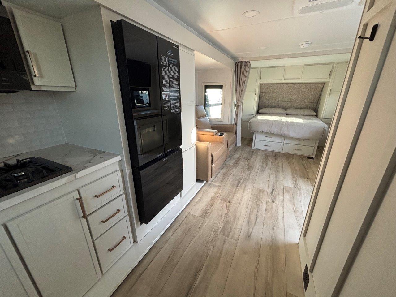2026 Brinkley RV Model Ix 23x - Image 9