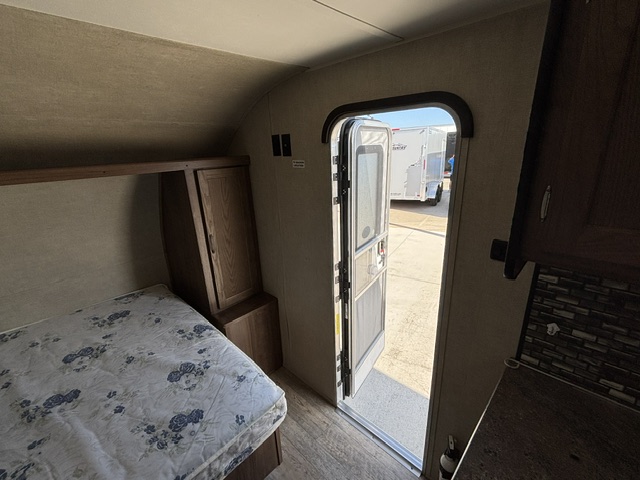 2018 Gulf Stream Ameri-Lite Super-Lite 198BH - Image 26