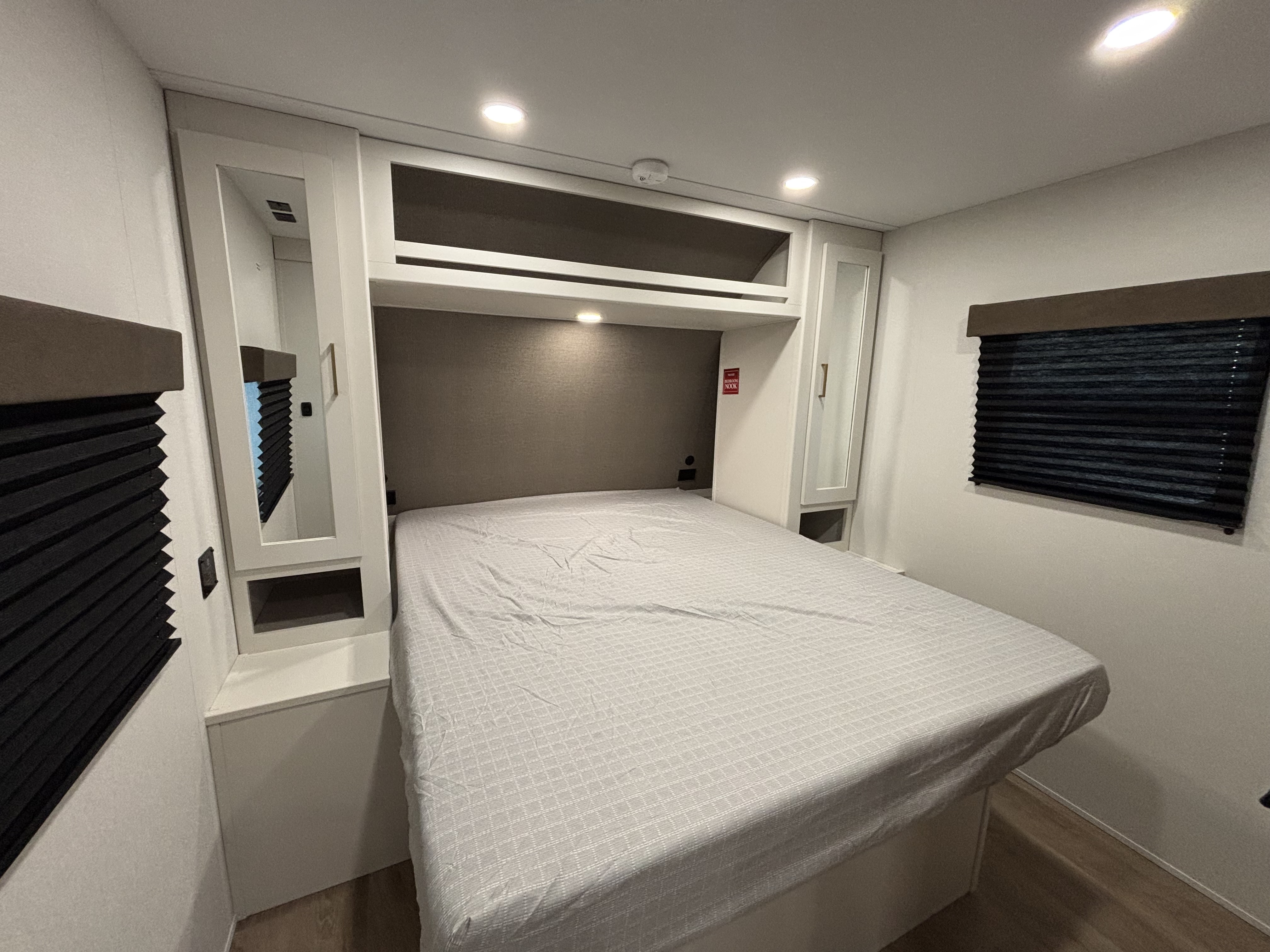2026 Grand Design Transcend XPLOR 22RBX - Image 15