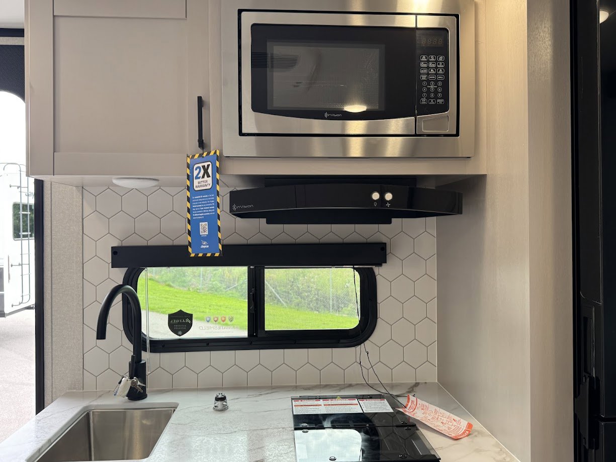 2026 JAYCO JAY FEATHER AIR 18FBS - Image 25