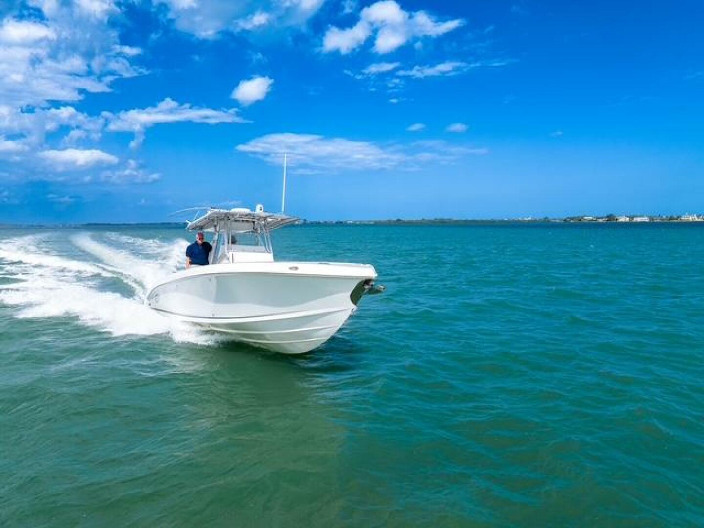 2007 Spectre 37 Center Console - Image 5