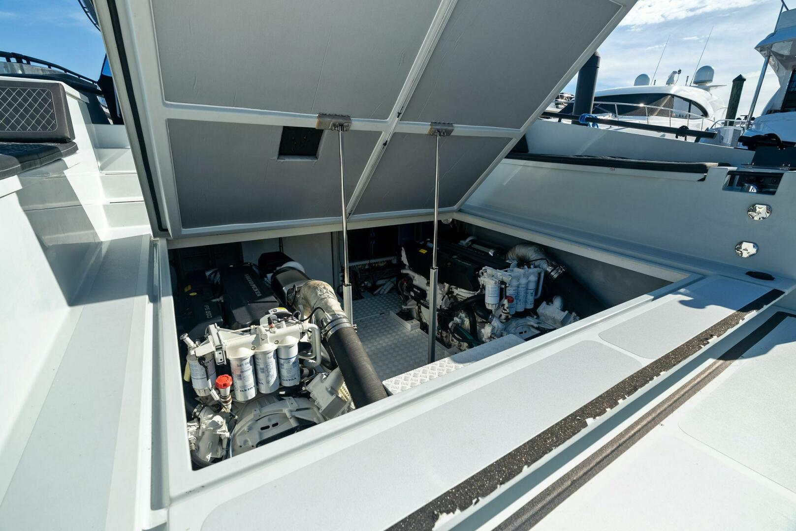 2019 Dutchcraft 56 Open - Image 45