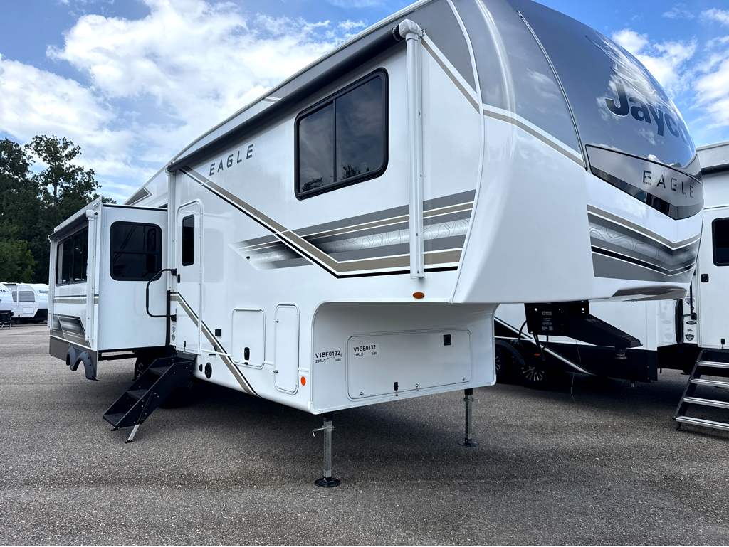 2027 JAYCO EAGLE 29RLC - Image 1