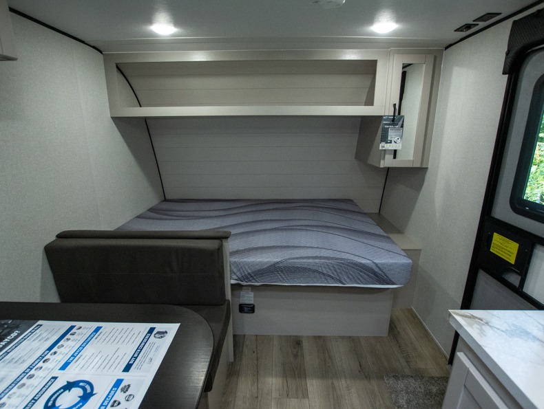 2026 Jayco Jay Feather Air SL 17BHSL - Image 17