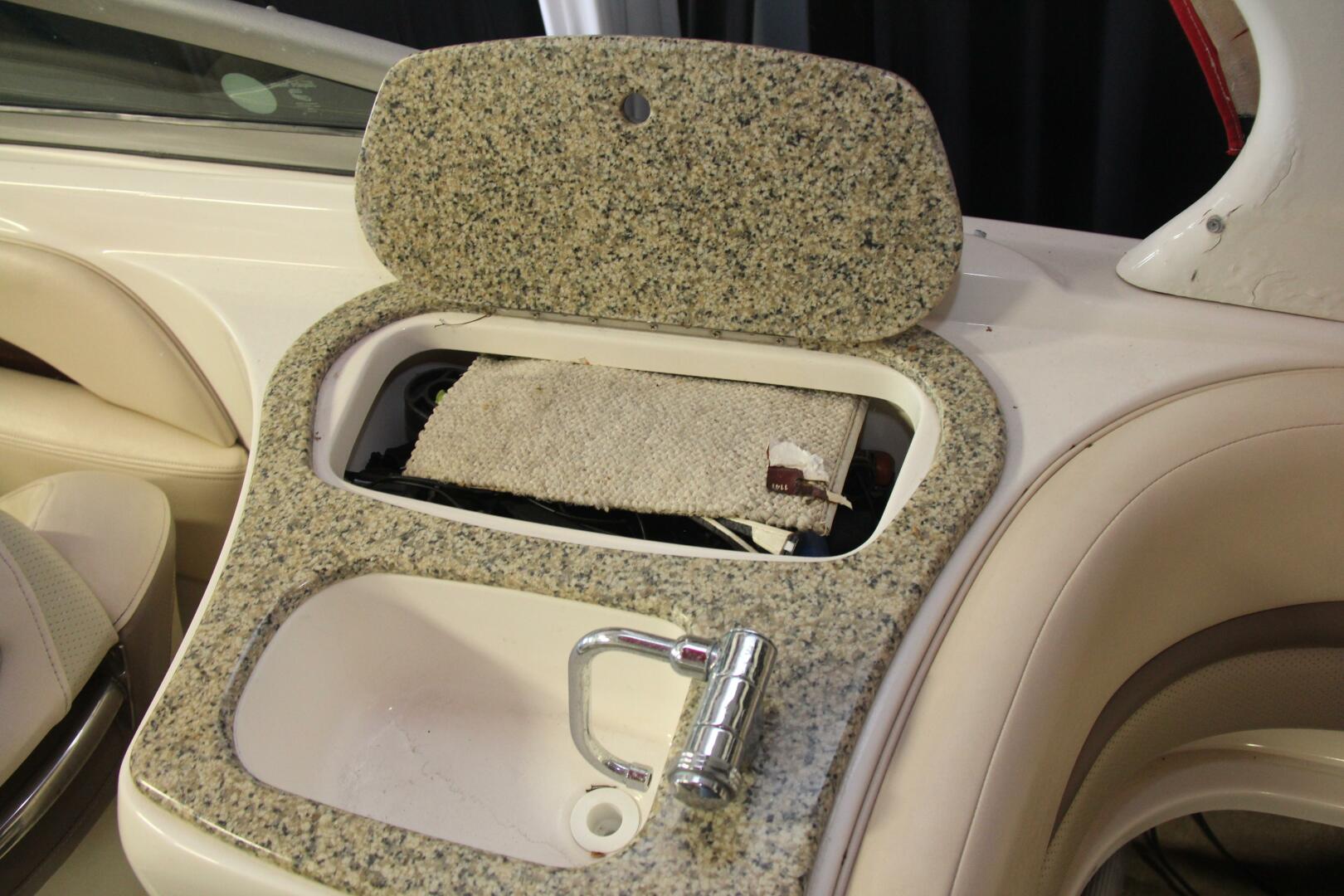 2006 Chaparral 256 SSi Base - Image 59