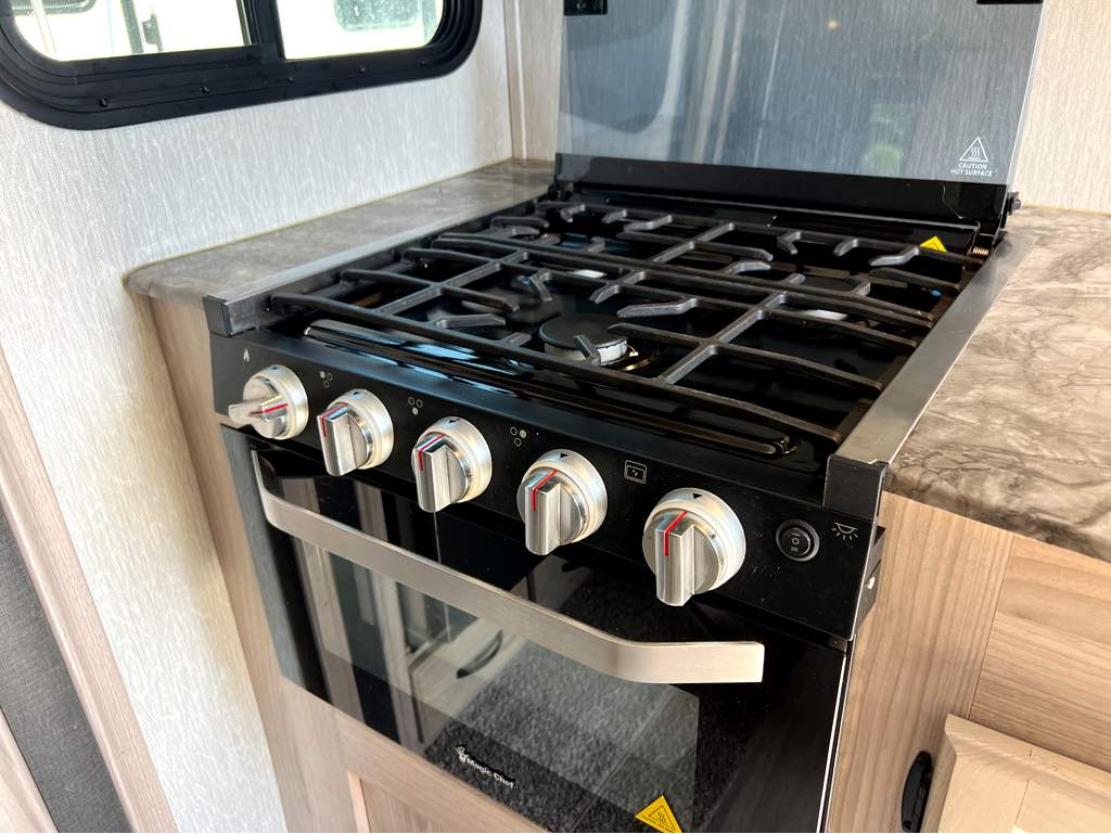 2021 COACHMEN SPIRIT 2659 - Image 12