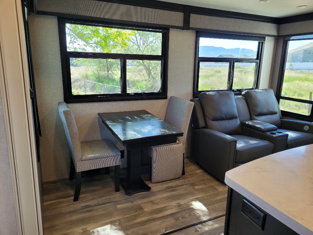 2023 Highland Ridge Open Range 371MBH - Image 8