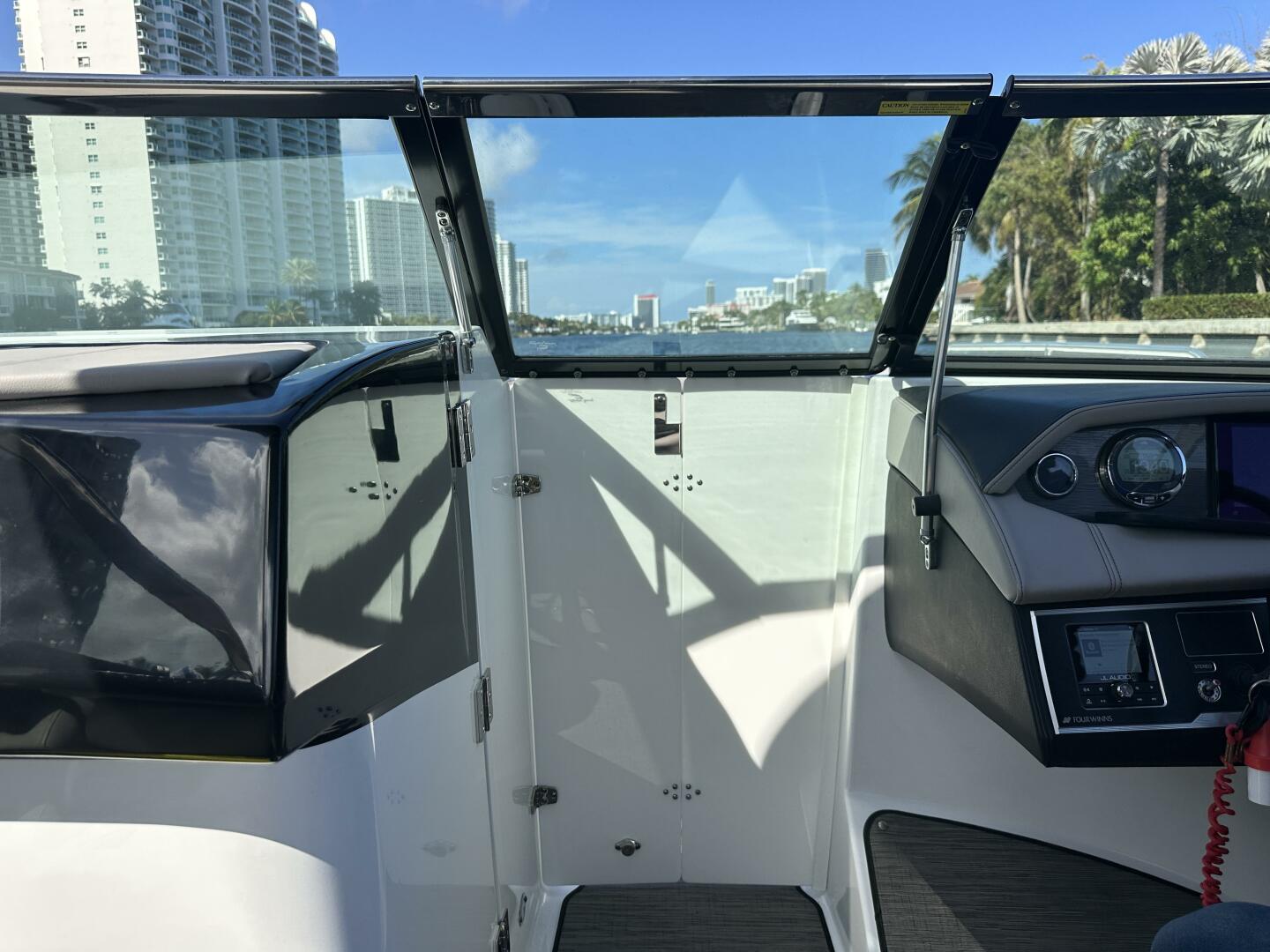 2019 Chaparral 21 H2O Sport - Image 142