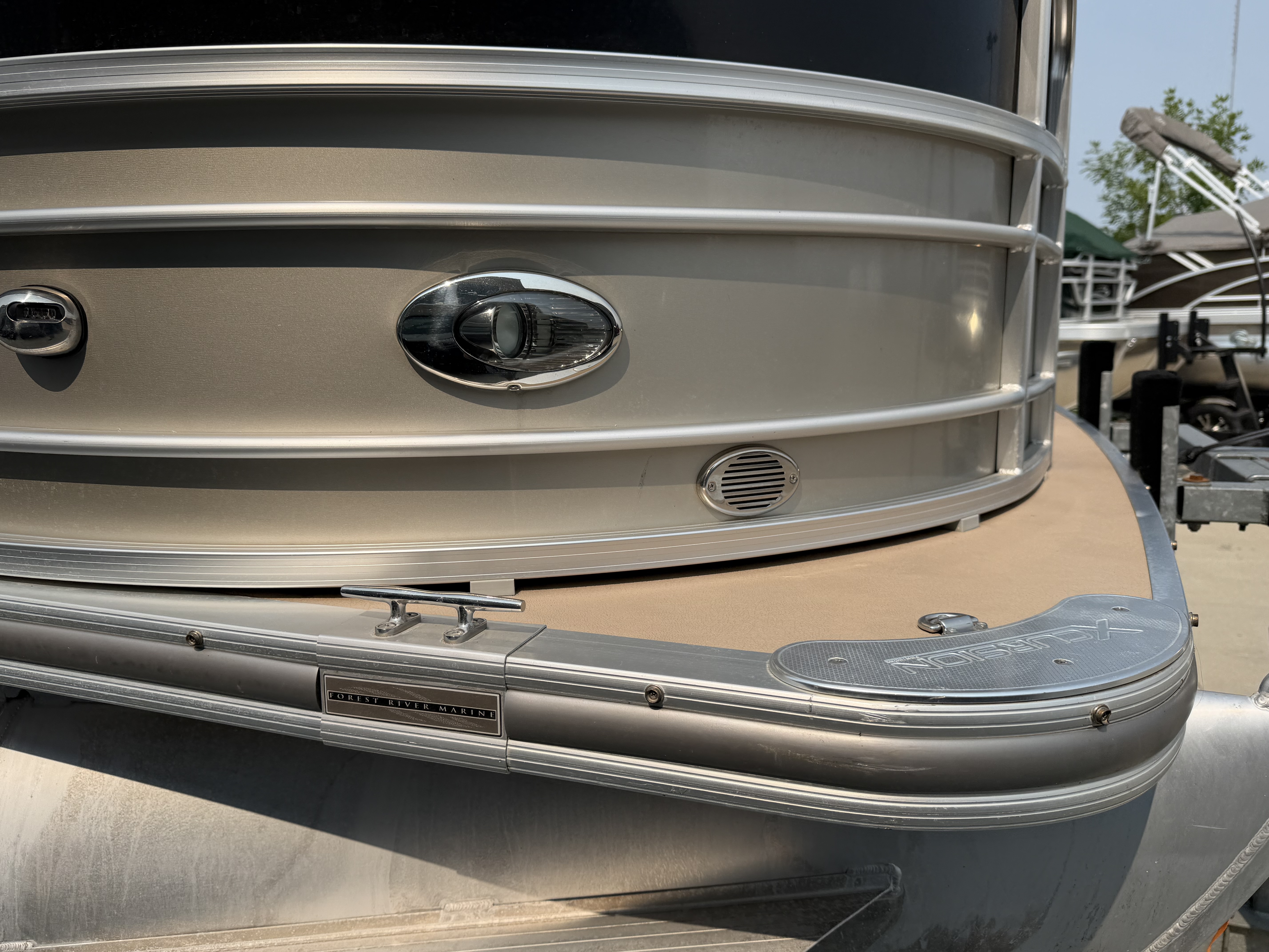 2013 Excursion X-23RFE - Image 8