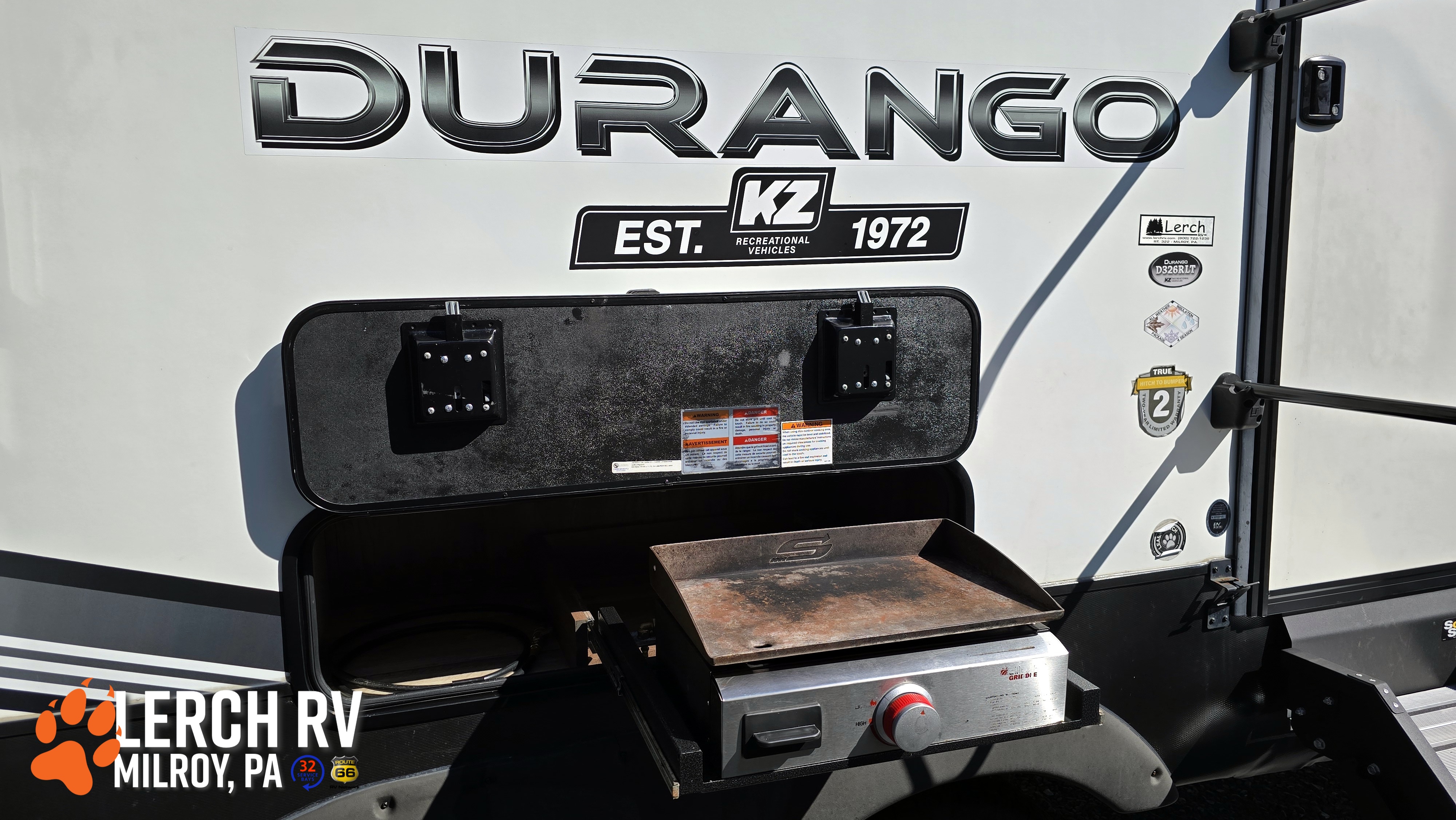 2021 KZ RV Durango D326RLT - Image 10