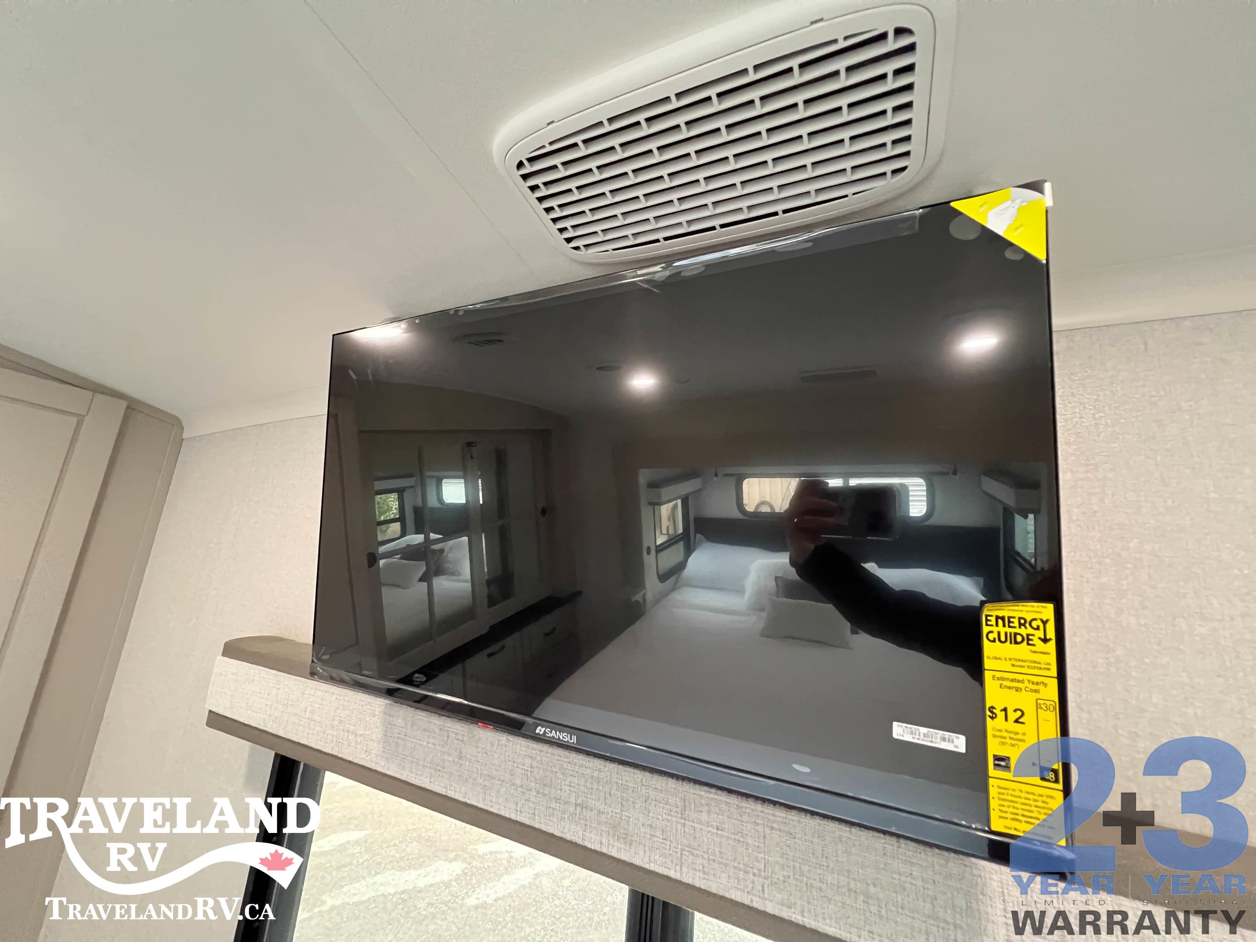 2026 Jayco North Point 377RLBH - Image 40