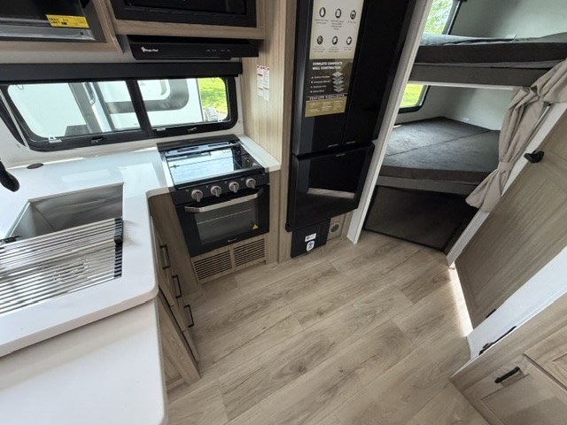 2027 Forest River Rockwood Mini Lite 2509S - Image 31