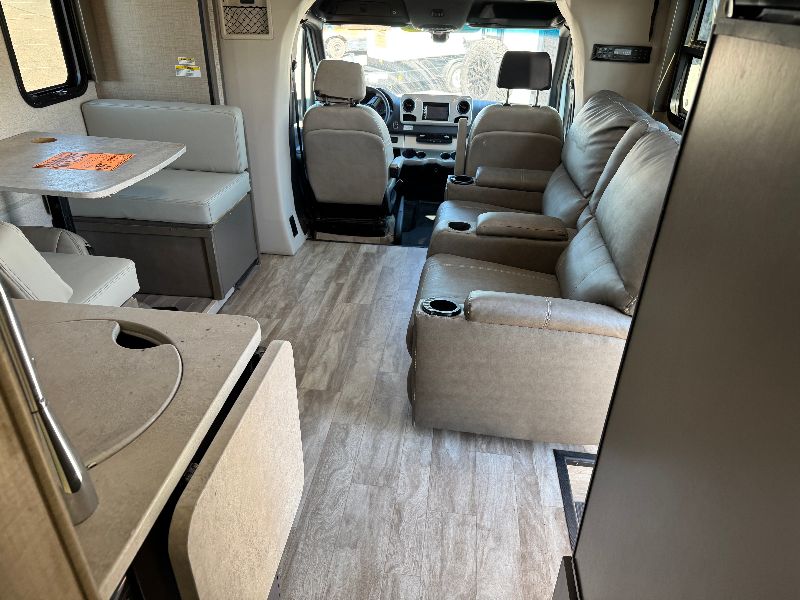 2019 Thor Motor Coach Compass 24SX - Image 16