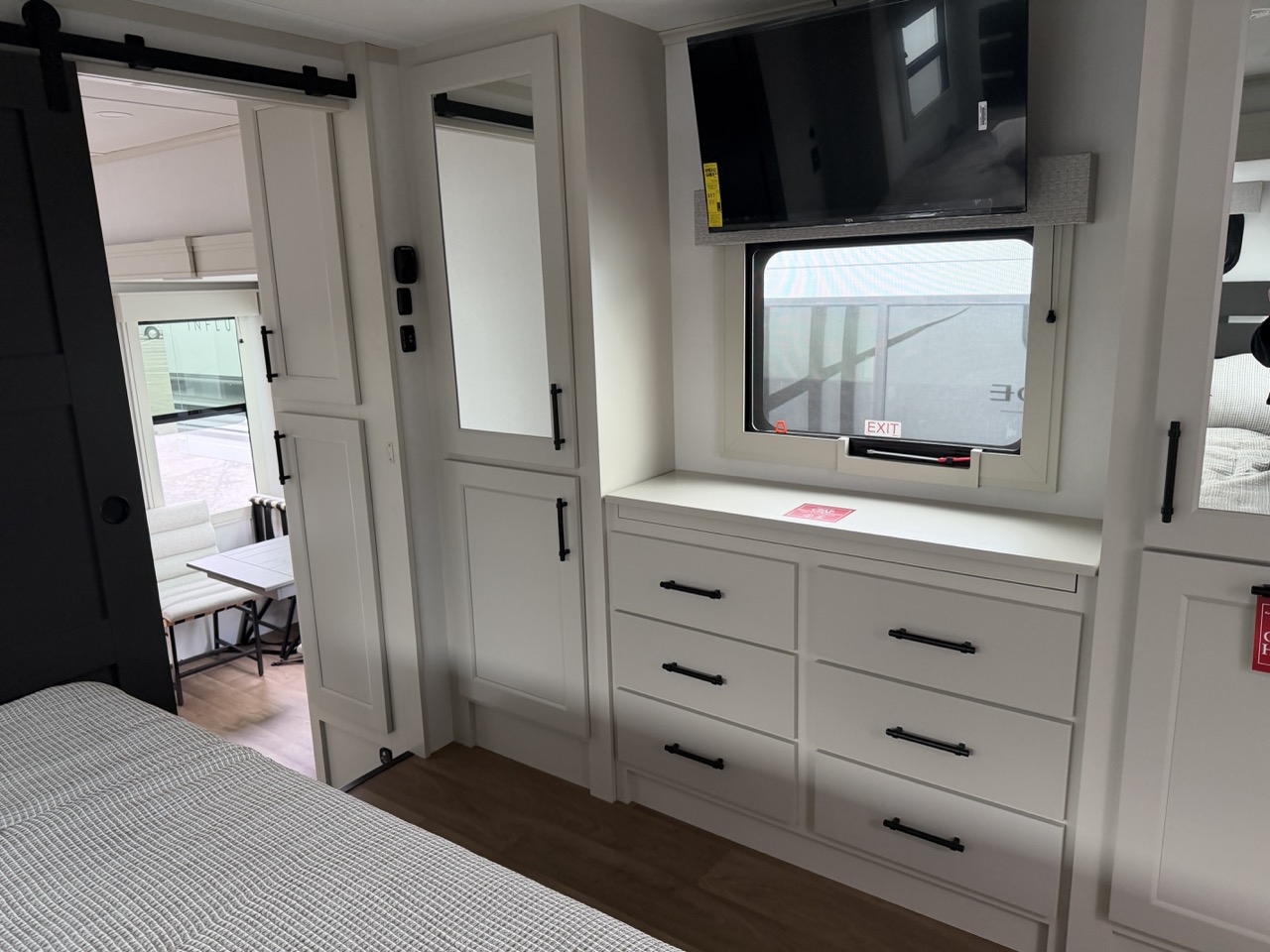 2026 Grand Design Solitude 380FL - Image 18