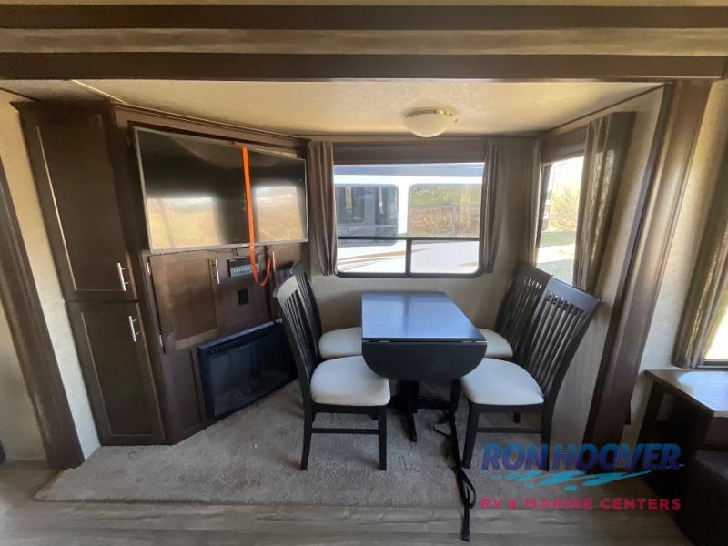 2018 FOREST RIVER 285DRL4 - Image 13