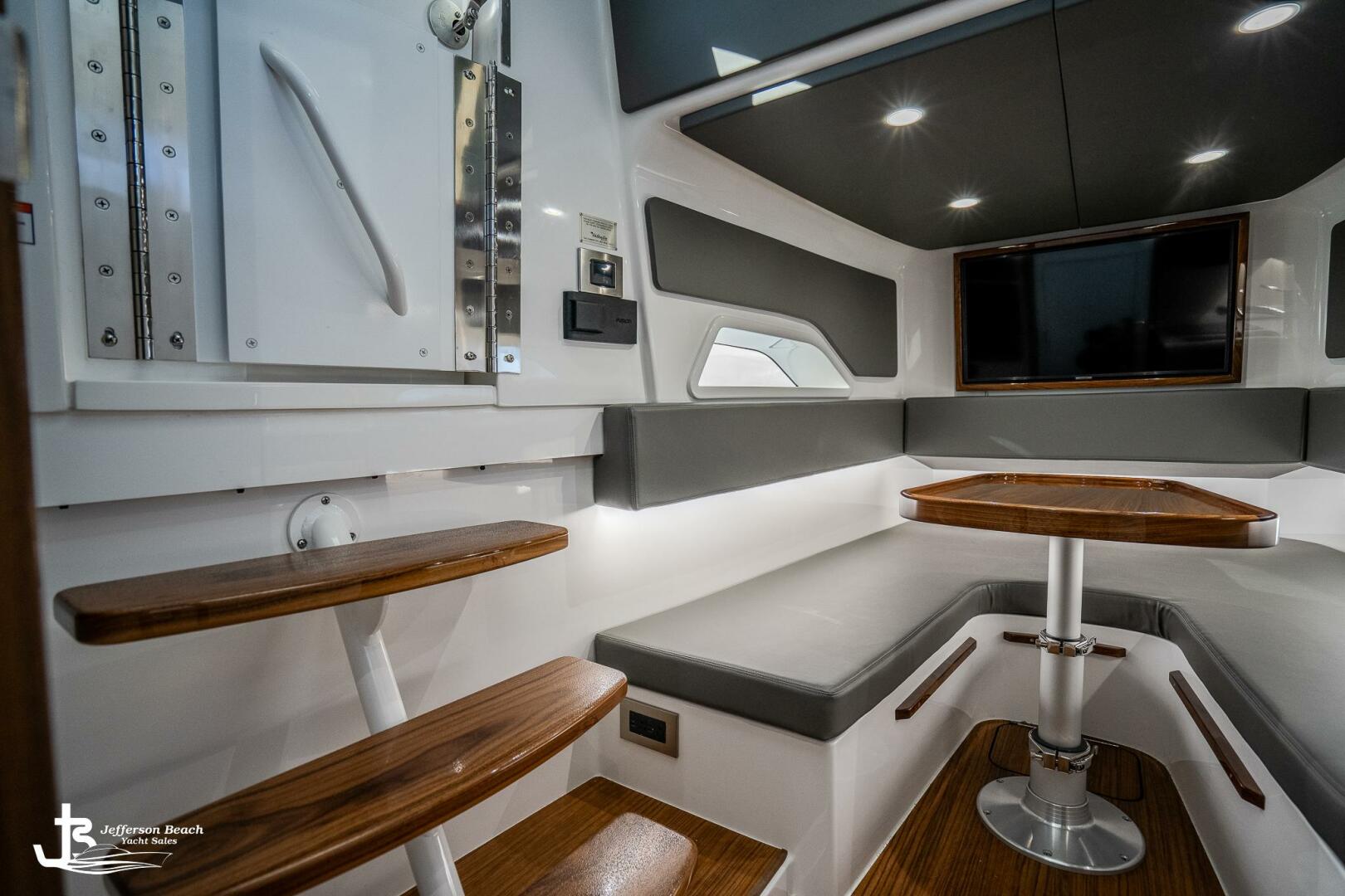 2025 Valhalla Boatworks V-46 - Image 43