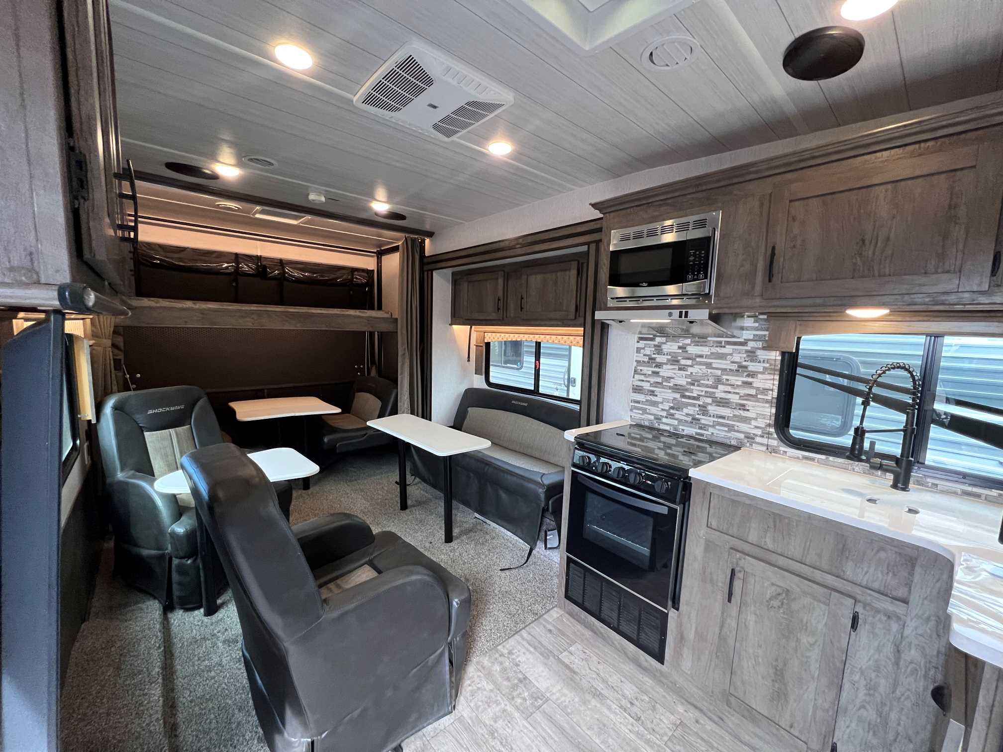 2022 Forest River Shockwave 27RQGMX - Image 6