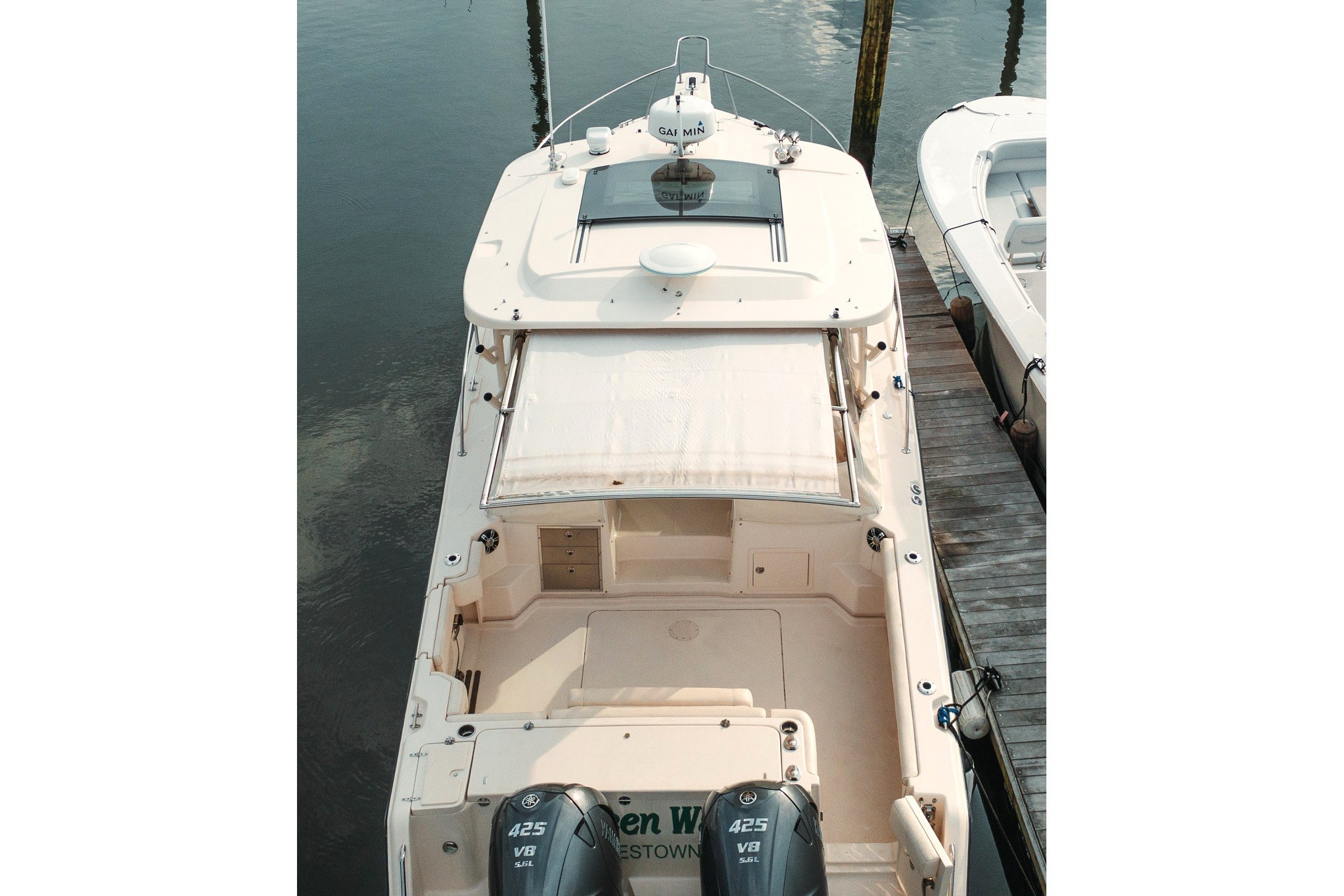 2020 Grady-White Express 330 - Image 10