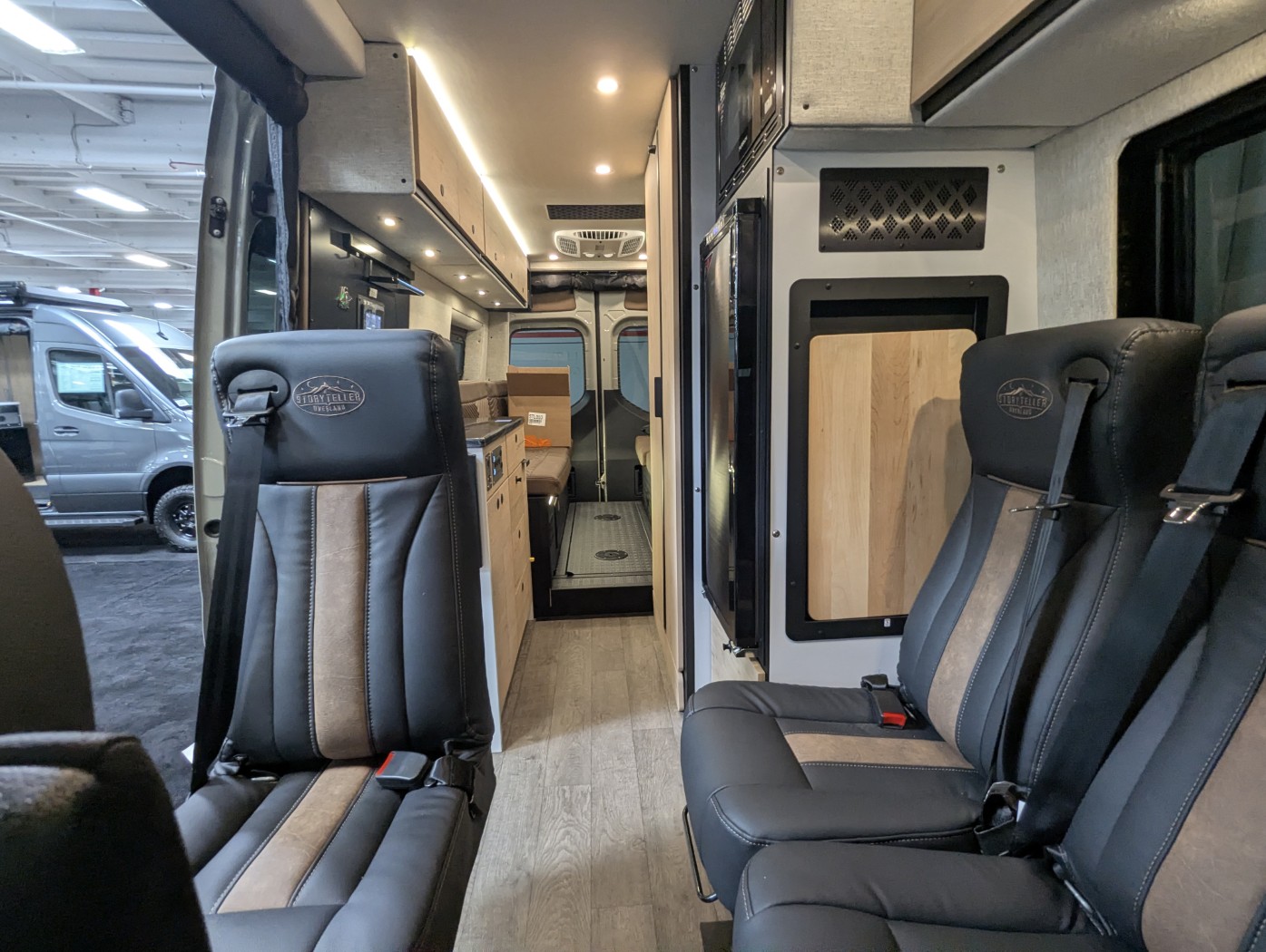 2026 Storyteller Overland Crew Mode XL - Image 13