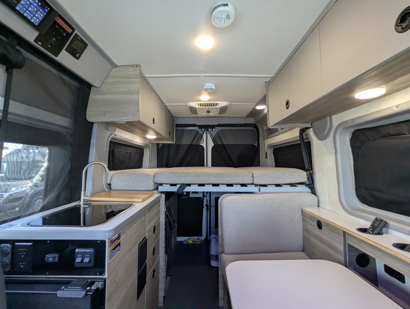 2024 Winnebago Solis Pocket 36A - Image 22