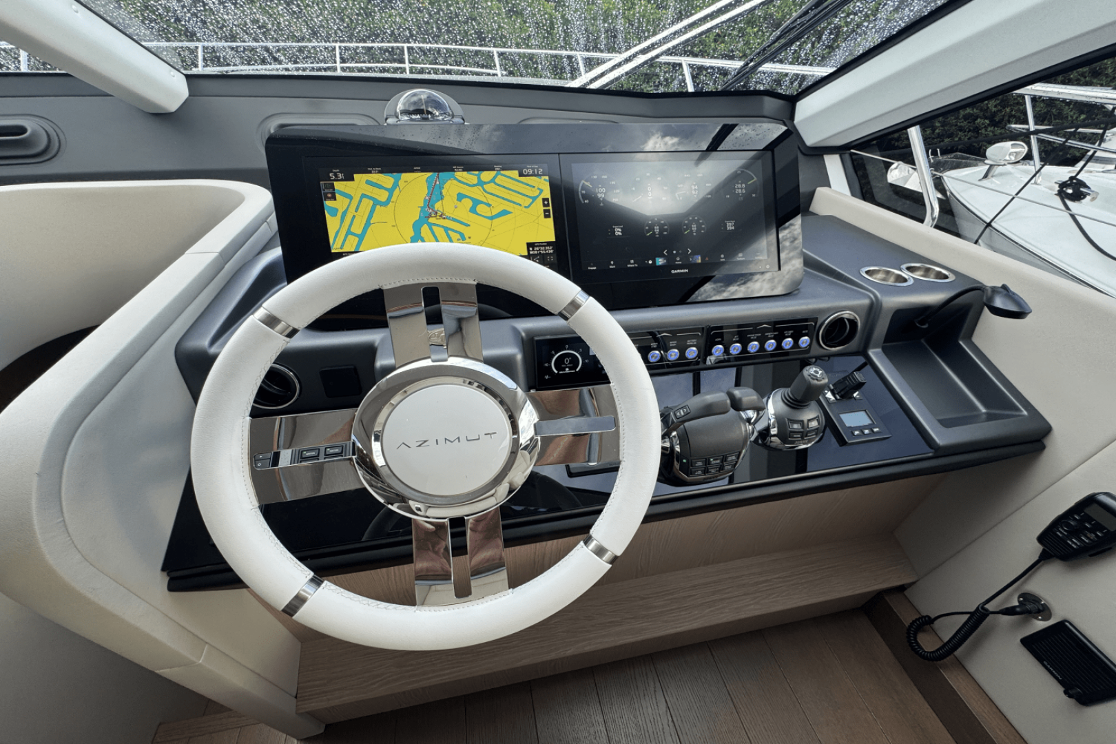 2023 Azimut Azimut 53 FLY Base - Image 22