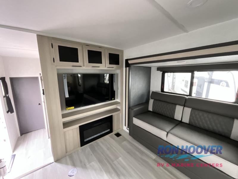 2026 FOREST RIVER 37GALLEY - Image 7
