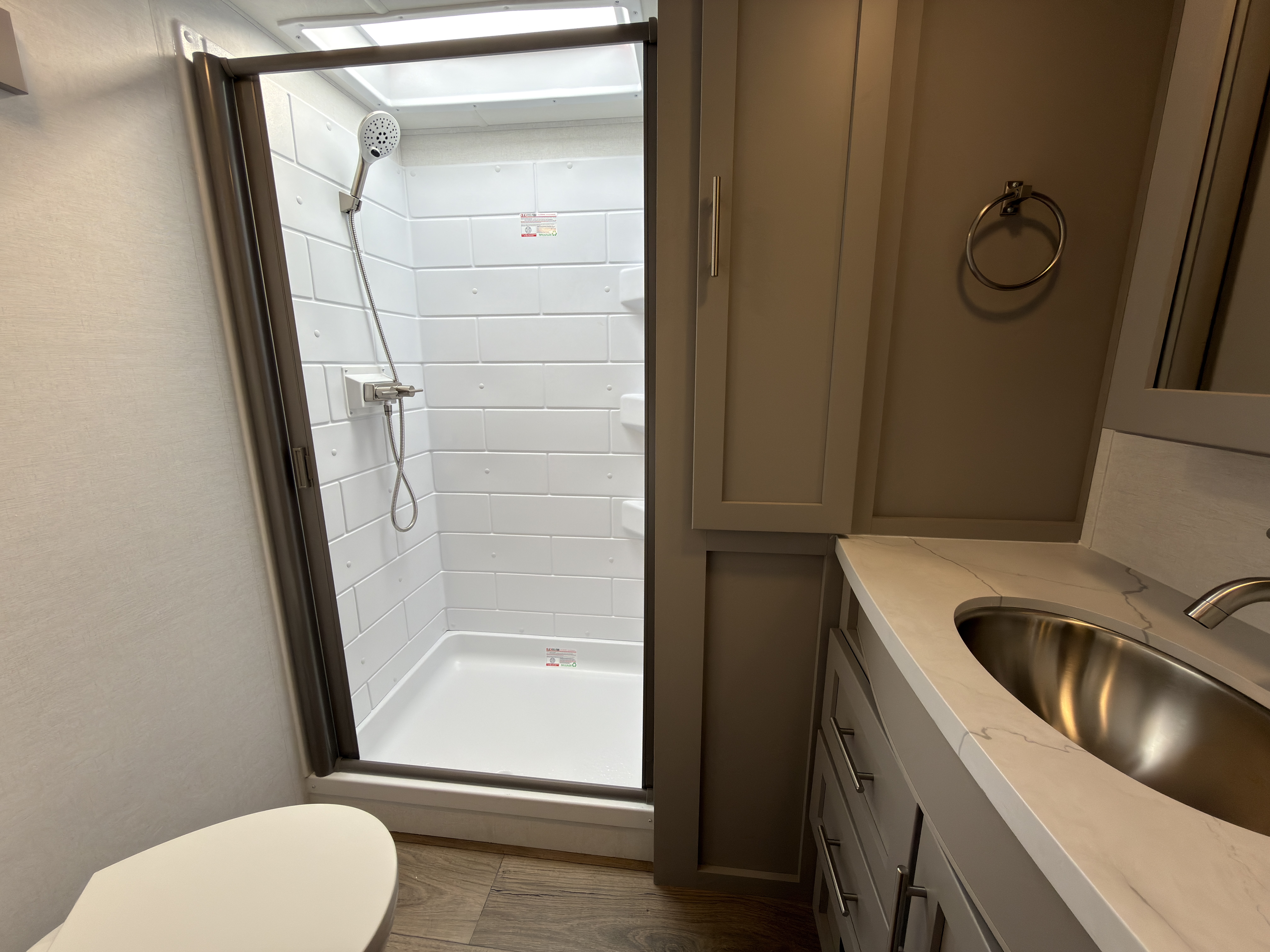 2026 Alliance RV Avenue 29RL - Image 15